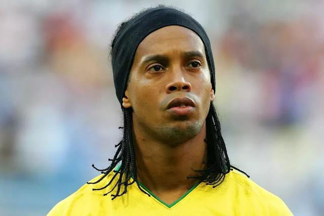 布伦森43分哈特24+13+8 尼克斯险胜步行者1-0