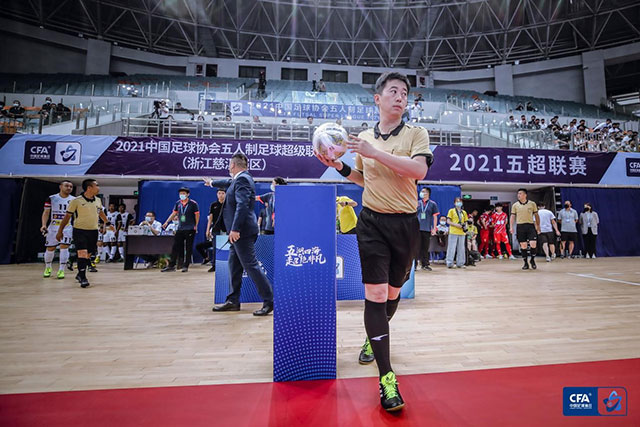 欧冠-大马丁神扑 尤文图斯0-0战平阿斯顿维拉